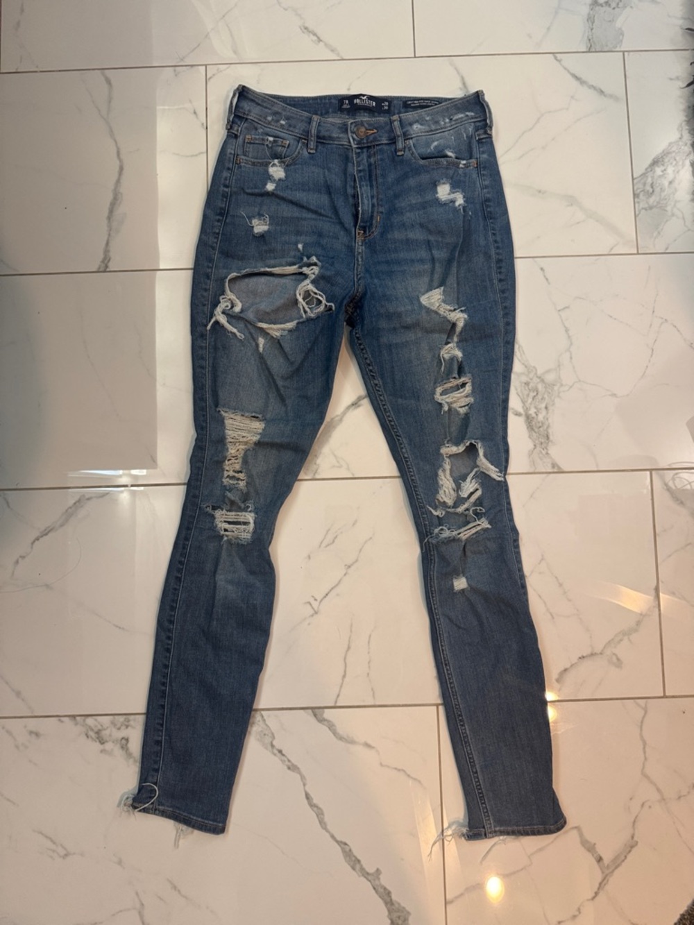 Hollister 7R Distressed Blue Women’s Skinny Jeans